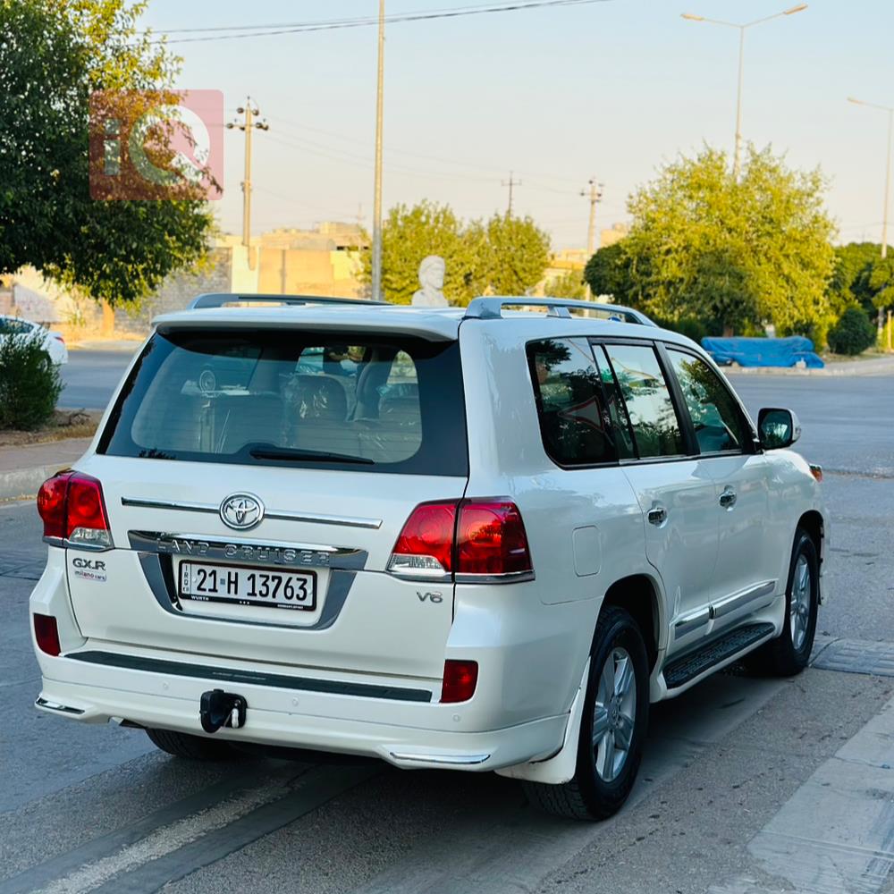 تويوتا لاندكروزر